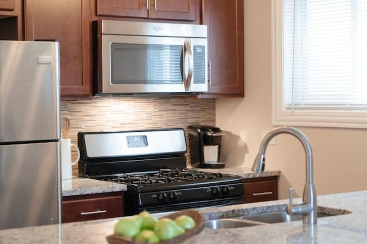 Cozy & Stylish 2Br Apt Near O'Hare Int'L Airport - Central Cozy Dunning Exterior foto