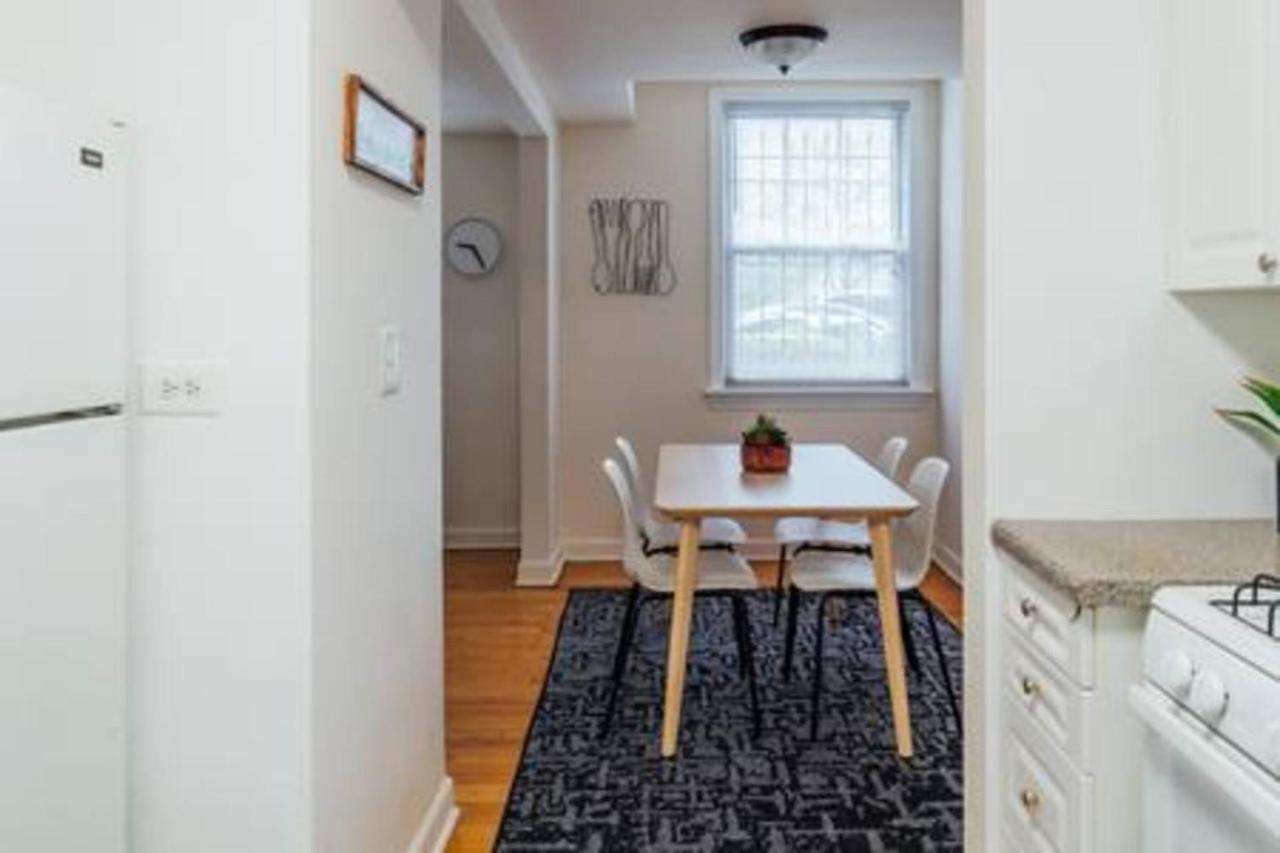 Cozy & Stylish 2Br Apt Near O'Hare Int'L Airport - Central Cozy Dunning Exterior foto